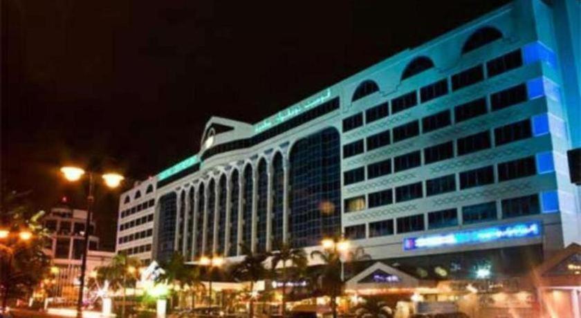 The Centrepoint Hotel Bandar Seri Begawan Exterior photo